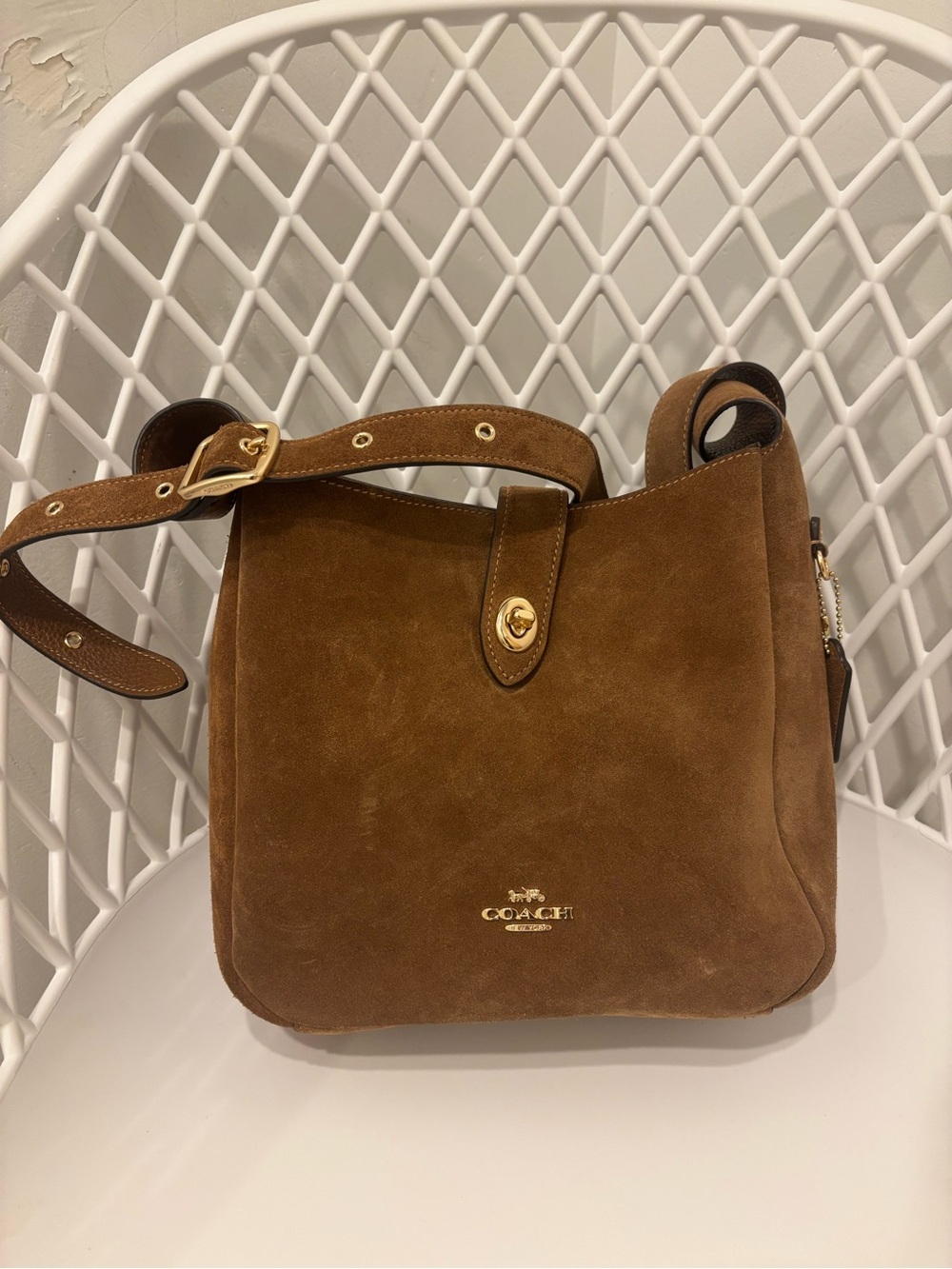 Coach Brown Suede Turnlock Crossbody Shoulder Bag with Gold Hardware
